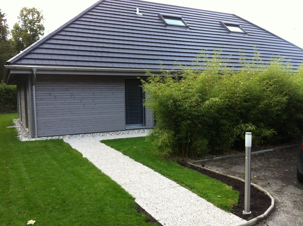 Nous réalisons des murets, chemin <br />
et terrasse en pierres naturelles